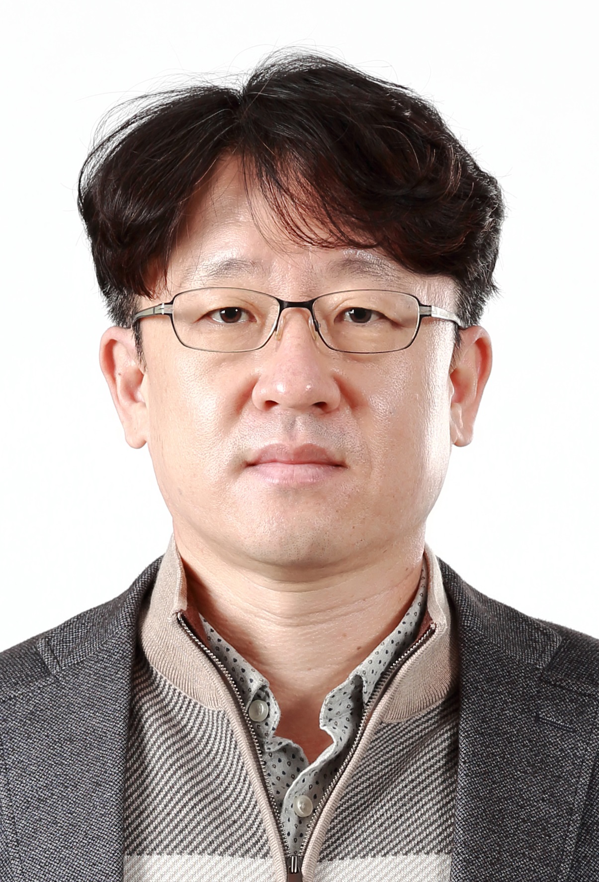 홍상완 교수